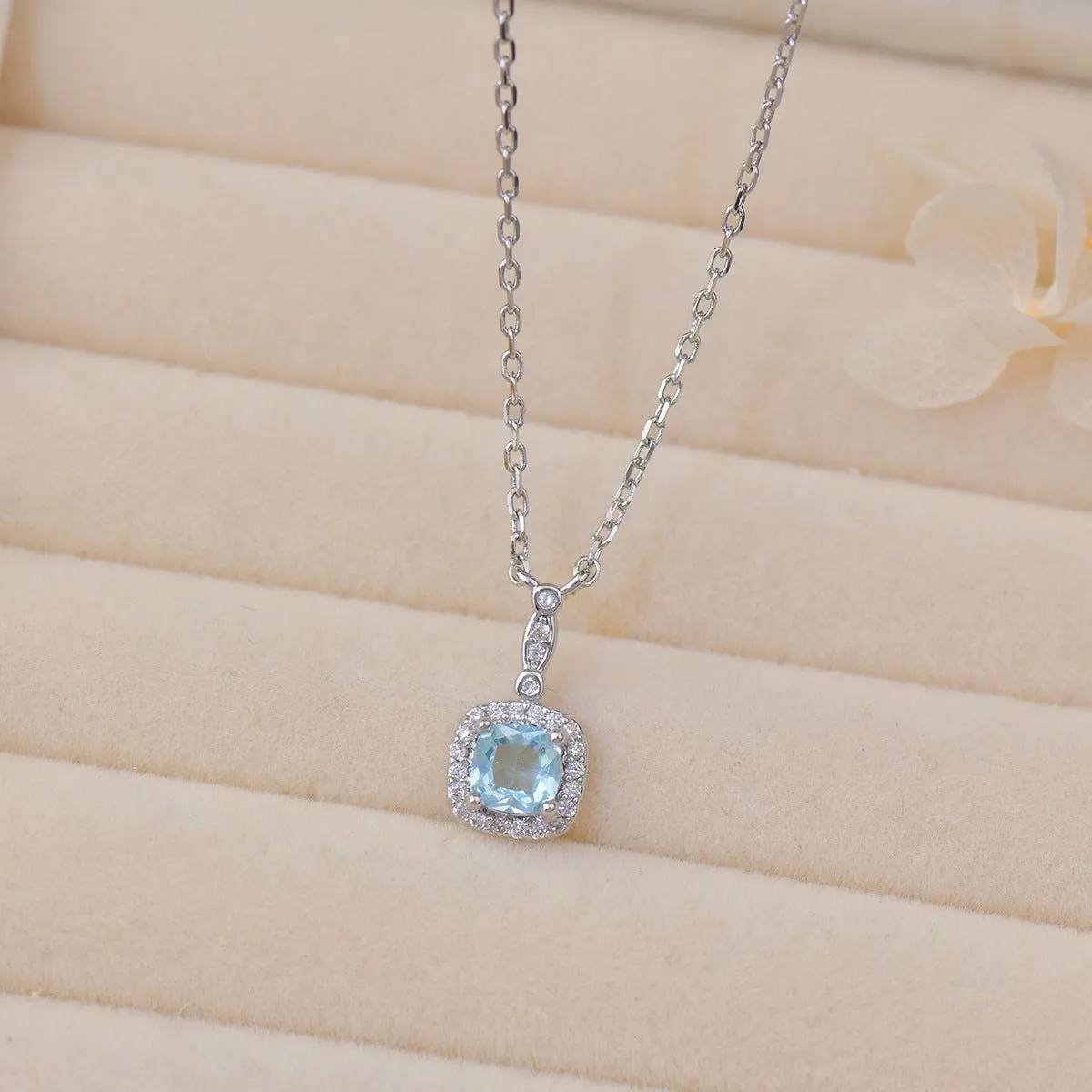 Aquamarine Baroque Necklace