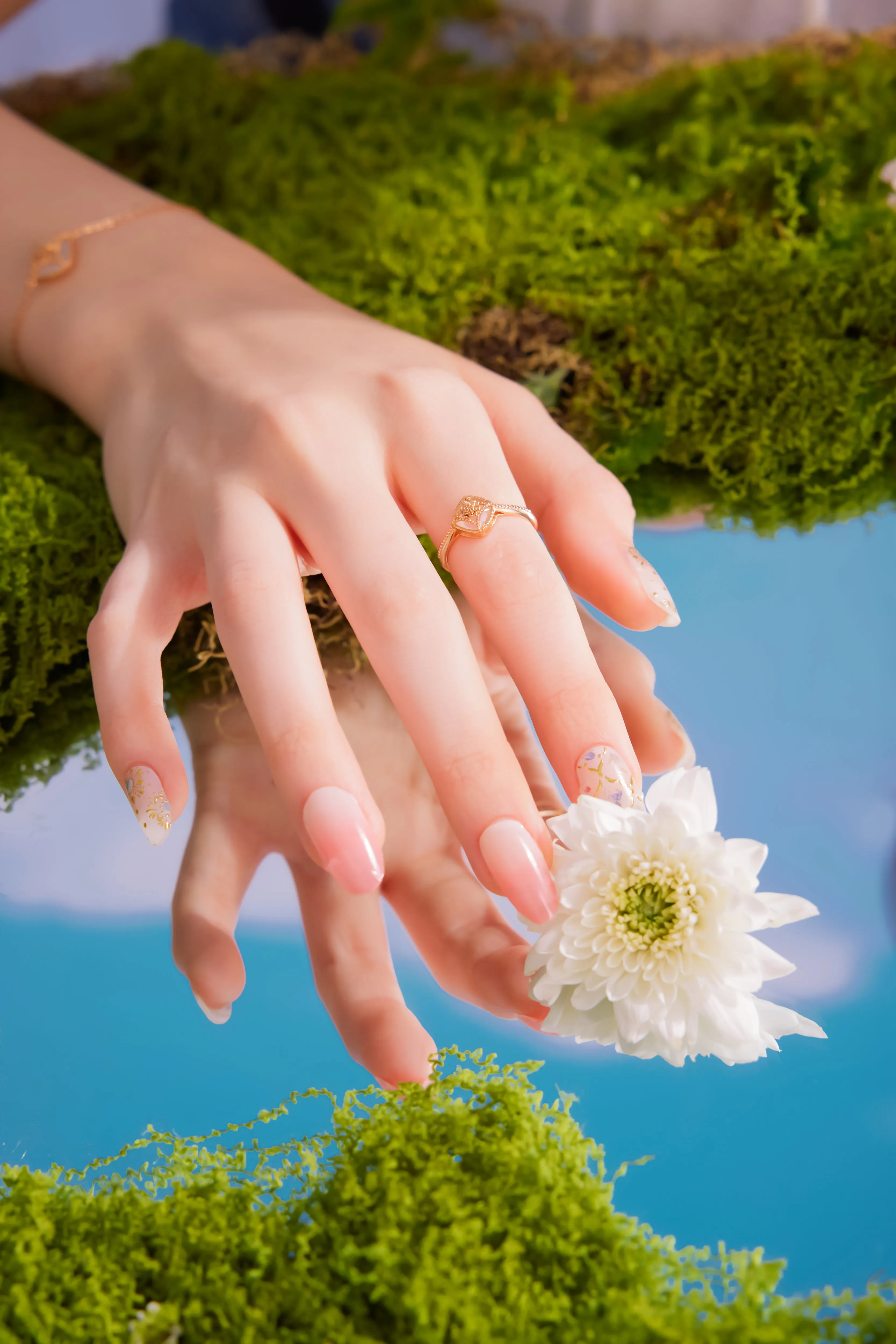 Moonstone Gold Ring - Water Lily
